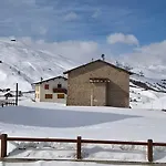 Grazioso Monolocale A דירה *